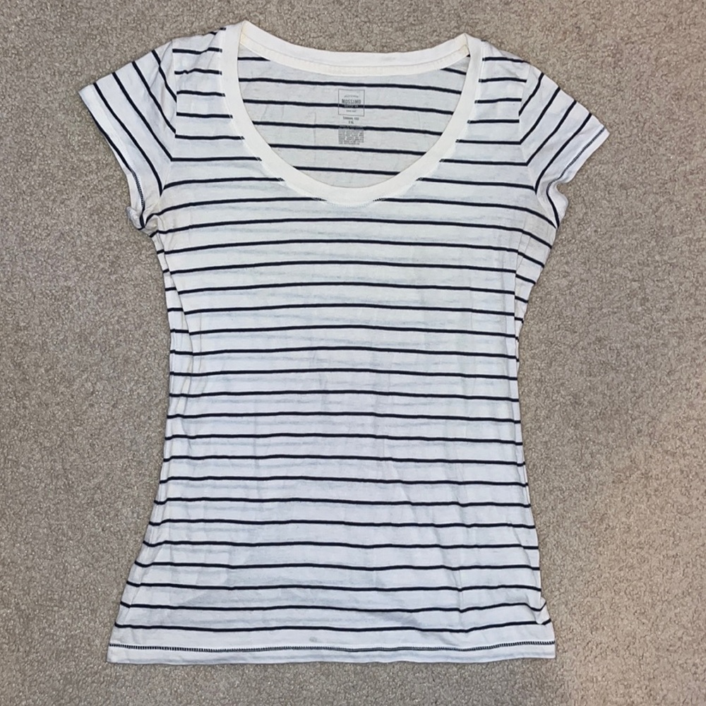 Girls Teen/Young Adult Casual Tee - Size  XL